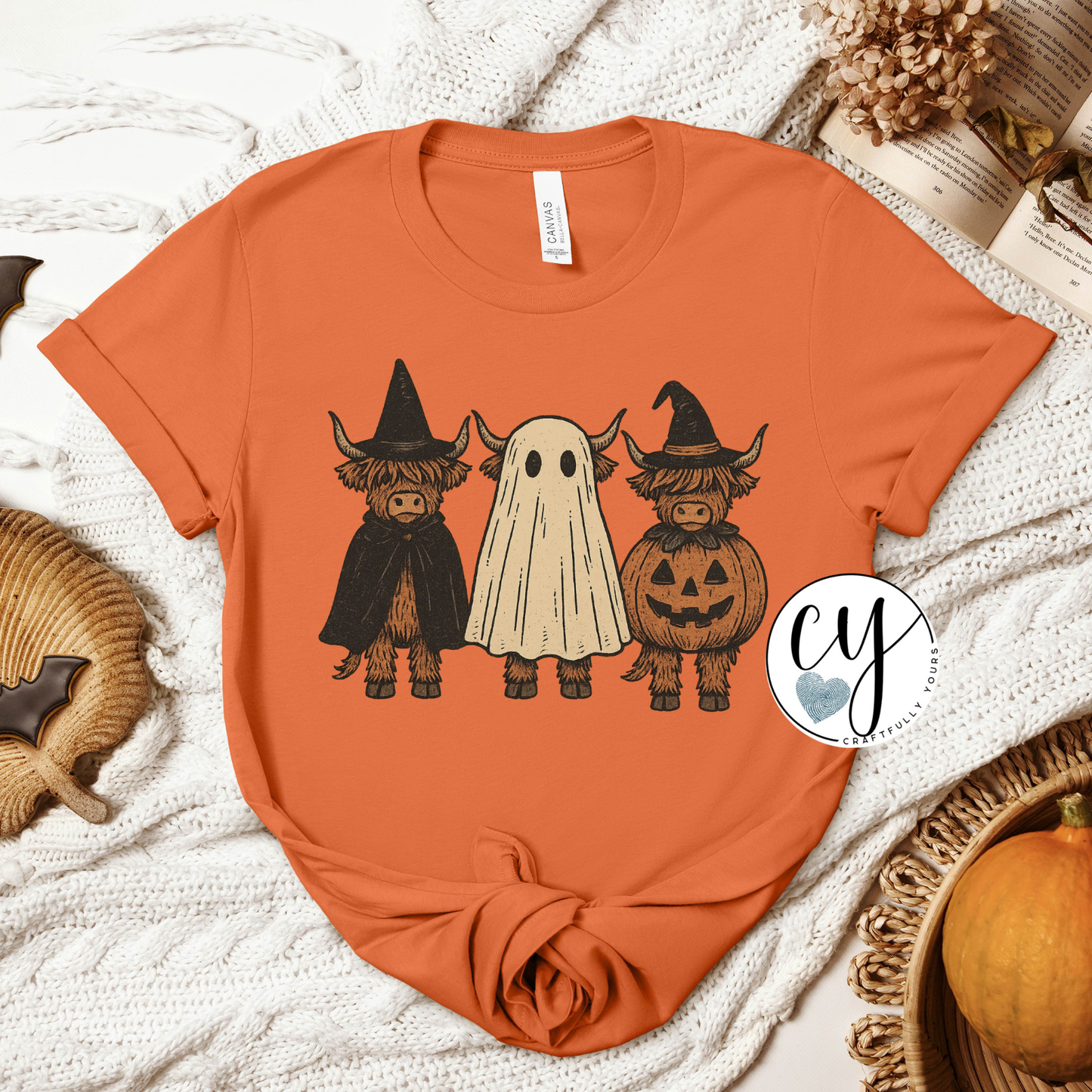 Vintage Halloween Costume Highland Cows T-Shirt | Highland Cow Tee | Farm Animal Fall Shirt | Scottish Cow Lover Gift
