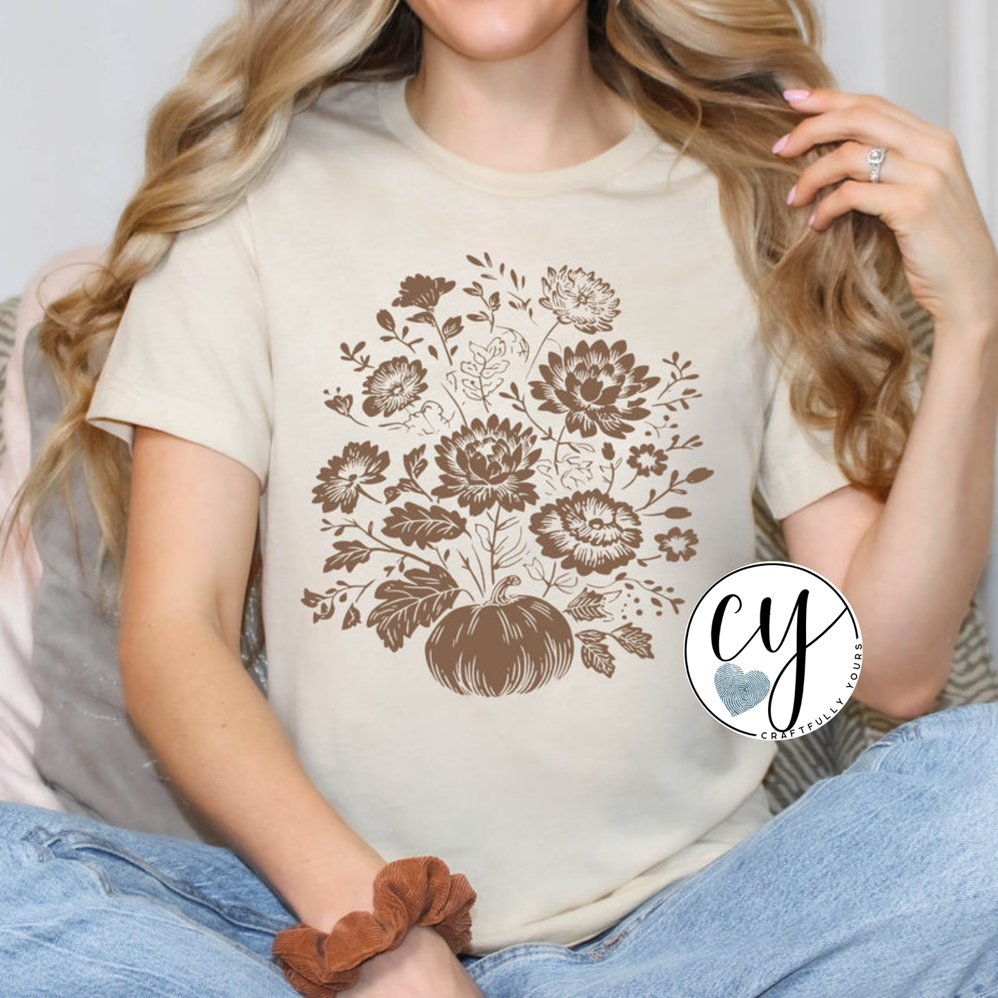 Vintage Fall Pumpkin Floral T-Shirt | Retro Pumpkin Tee | Autumn Flowers Shirt | Thanksgiving Shirt | Spooky Season